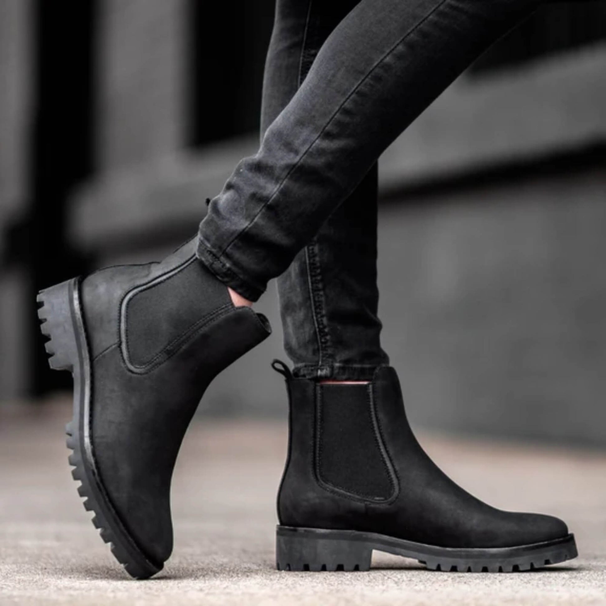 Botin cuero mujer nobuk negro impermeable Kalver Sierra todoclima antideslizante